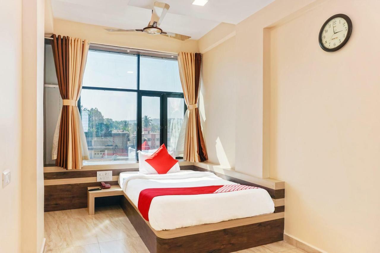 Oyo 29634 Hotel Navalai Pride Ratnāgiri Eksteriør billede