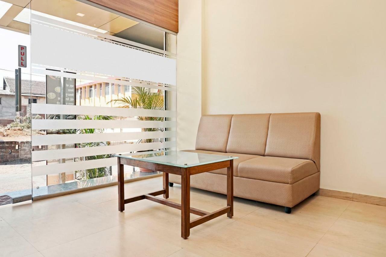 Oyo 29634 Hotel Navalai Pride Ratnāgiri Eksteriør billede