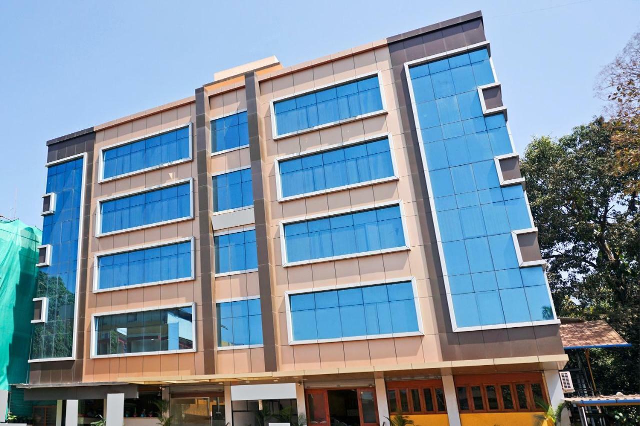 Oyo 29634 Hotel Navalai Pride Ratnāgiri Eksteriør billede