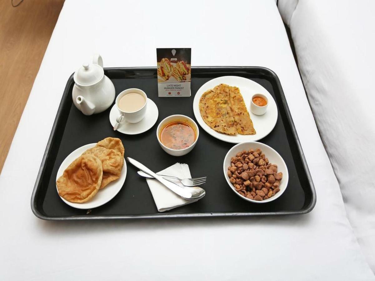 Oyo 29634 Hotel Navalai Pride Ratnāgiri Eksteriør billede